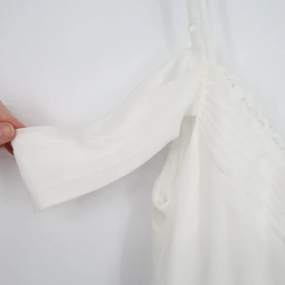 Lulus Marcelyn Maxi Dress Womens XL White Pleated V-Neck Cold-Shoulder Back Zip - Picture 6 of 9